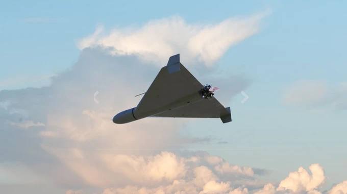 Фахівець із радіотехнологій Сергій "Флеш" Бескрестнов, який став радником міністра оборони Михала Федорова з технологічних напрямів, заявив про ймовірне використання росіянами супутникового інтернету Starlink на ударних БпЛА "Шахед".
Бескрестнов зазначив, що ці "Шахеди" на ручному управлінні летіли майже над землею, щоб їх не бачили РЛС.
підписатися.